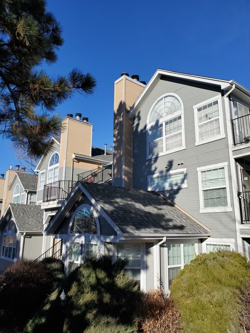 James Hardie vs. Vinyl Siding: Which Lasts Longer?
